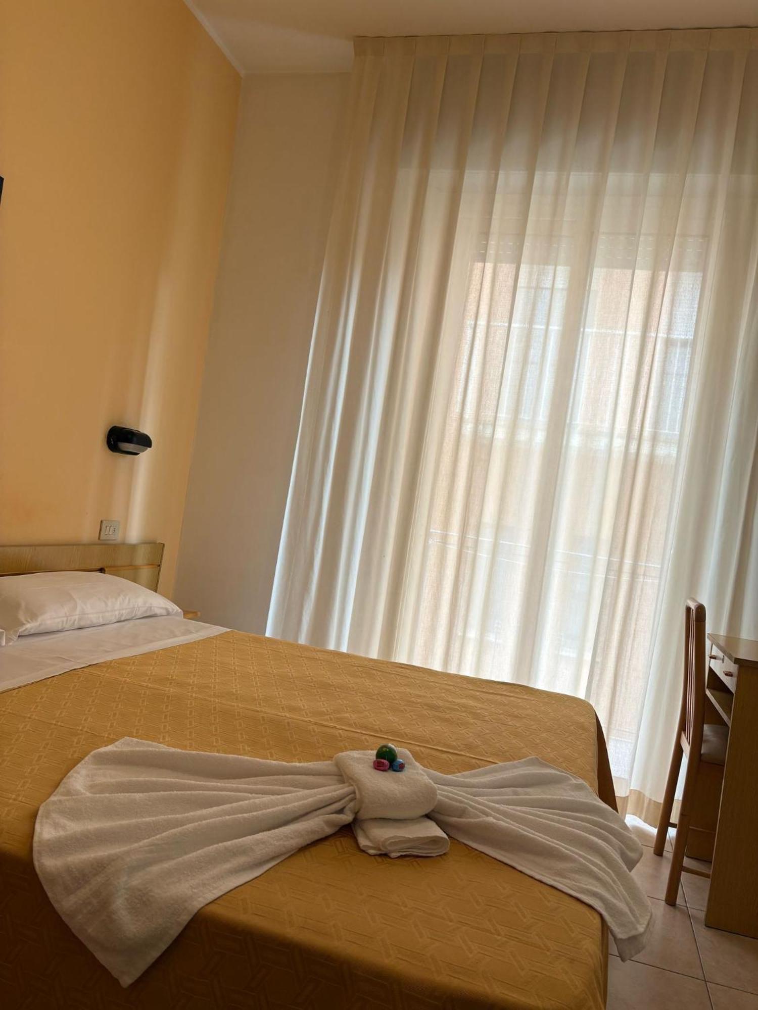 Hotel Sport Rimini Eksteriør bilde