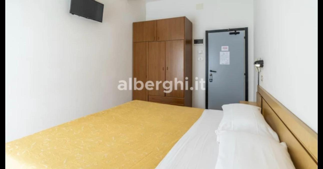 Hotel Sport Rimini Eksteriør bilde