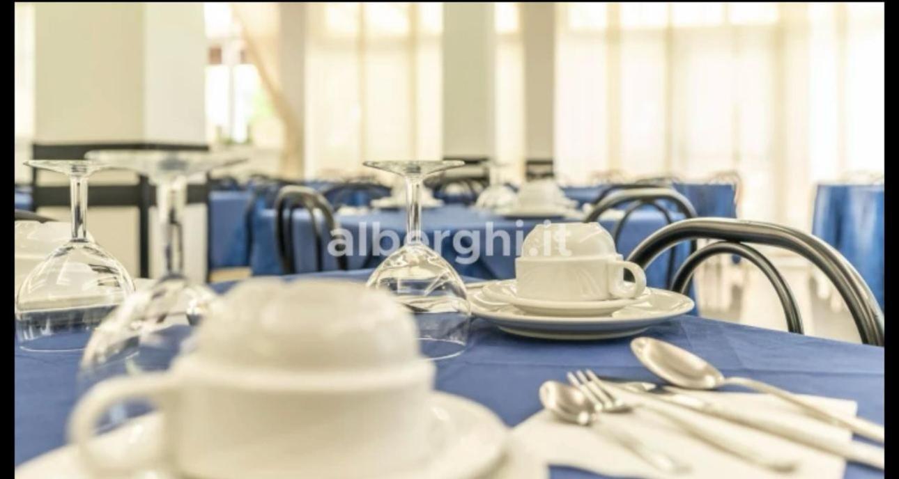Hotel Sport Rimini Eksteriør bilde